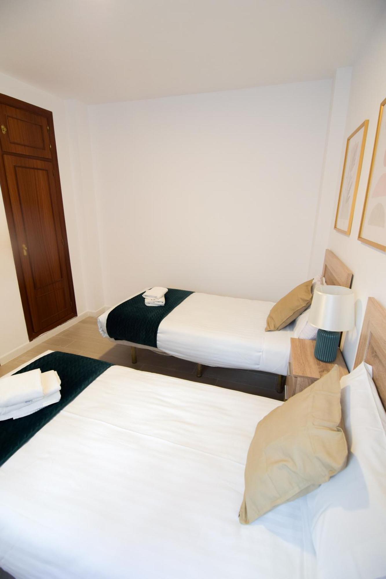 Apartament Letmalaga Cobblestone St. Zewnętrze zdjęcie